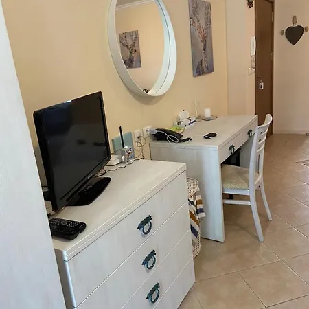 Tiny Bijou Sea View - Santa Marina - 4* Созопол